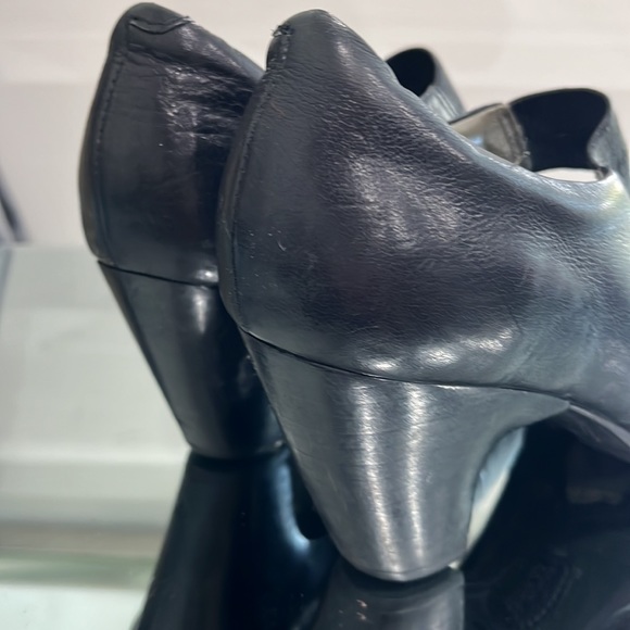 Born Leather Mary Jane Style Black Chunky Heel 8 US - Picture 9 of 16